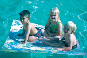 Мат плавающий детский SPRINT AQUATICS Children's Flow-Through Mat 704